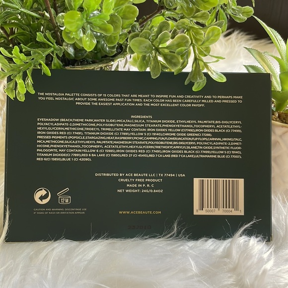 ACE BEAUTE - Nostalgia ( EYESHADOW) - Picture 2 of 6